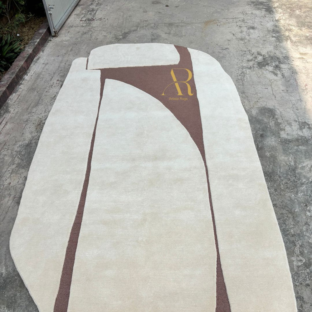 Area Rug in abstract design 